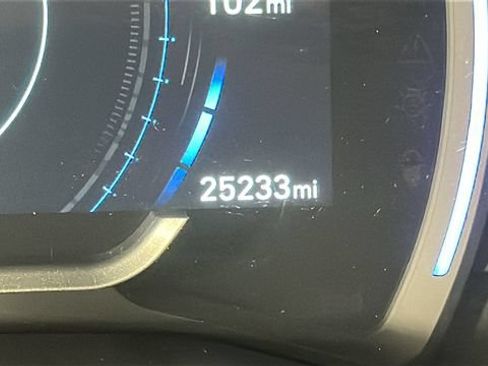 Used 2020 Hyundai Santa Fe Limited AWD/4WD image 18