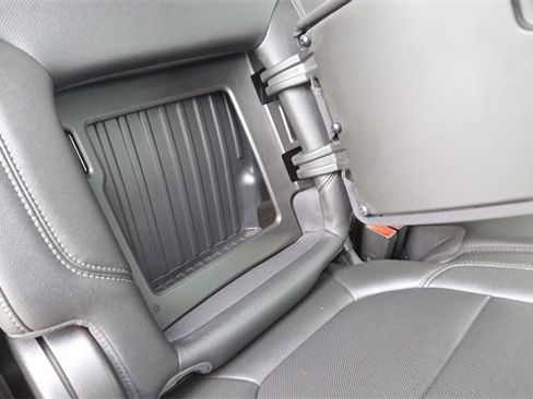 Used 2019 GMC Sierra 1500 SLT w/ SLT Premium Plus Package image 19