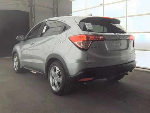 Used 2017 Honda HR-V EX image 4