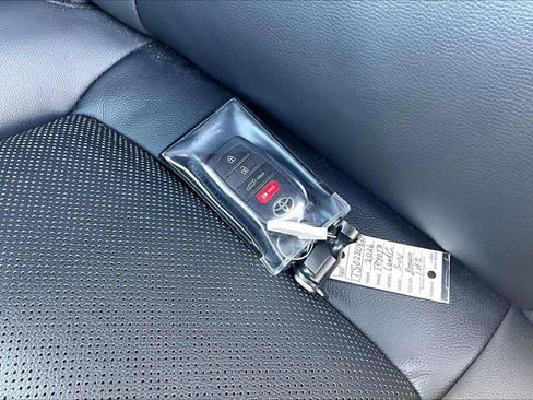 Used 2026 Toyota Land Cruiser w/ Premium Package image 15