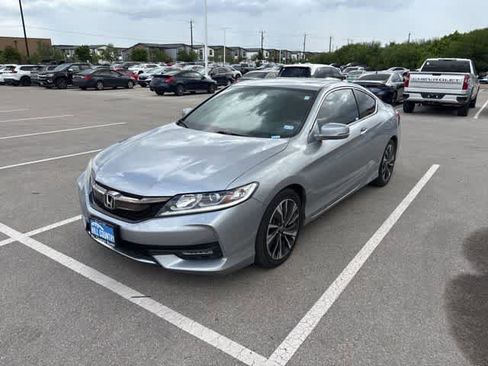 Used 2017 Honda Accord EX-L image 1