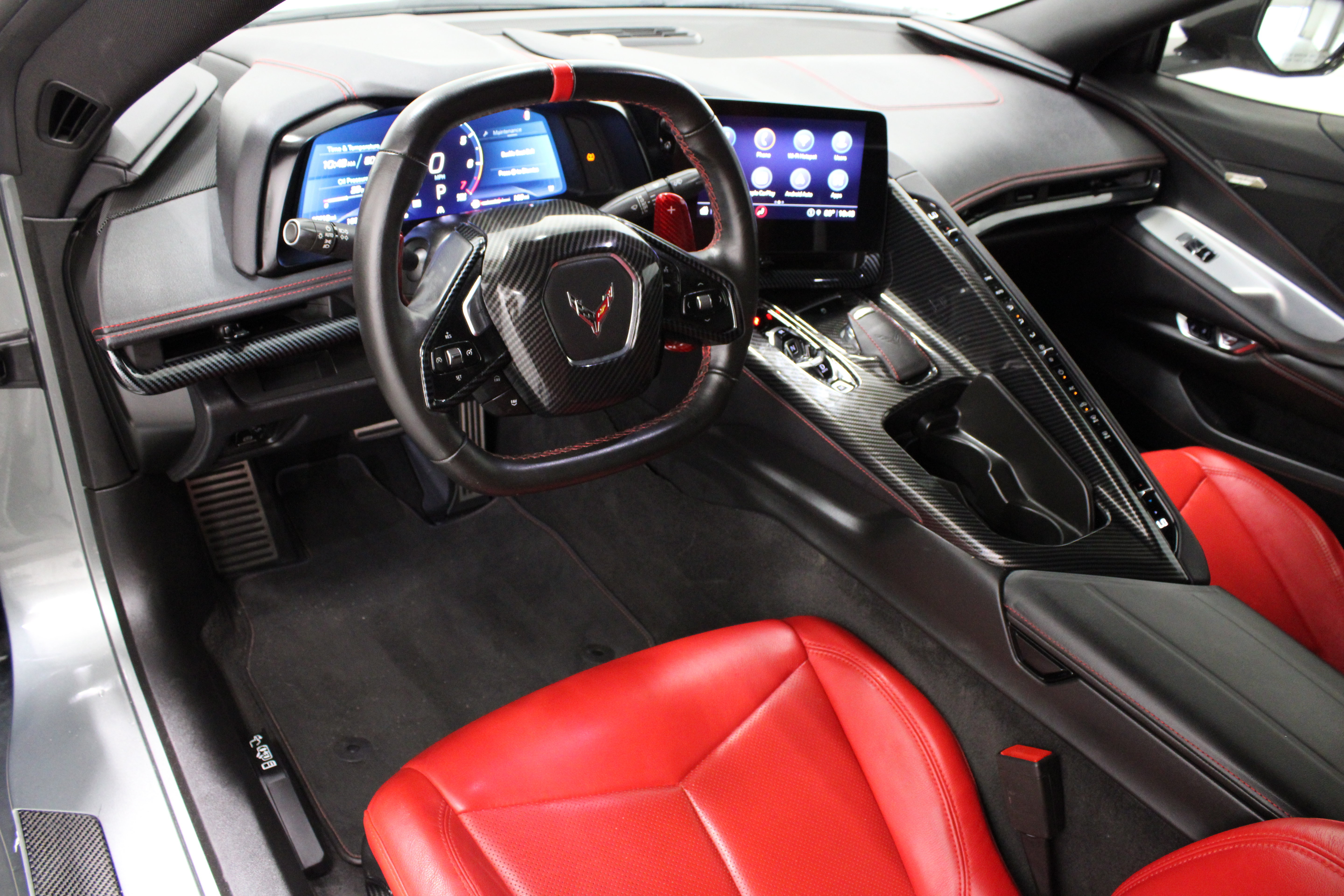 Used 2023 Chevrolet Corvette Stingray Convertible w/ Z51 Performance Package RWD image 14