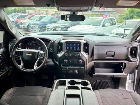 Used 2021 Chevrolet Silverado 2500 LT w/ Z71 Off-Road Package AWD/4WD image 24