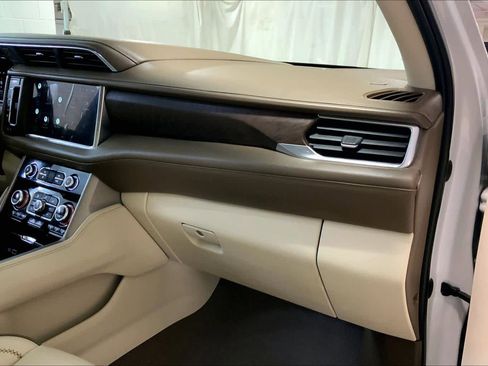Used 2022 GMC Yukon Denali image 19