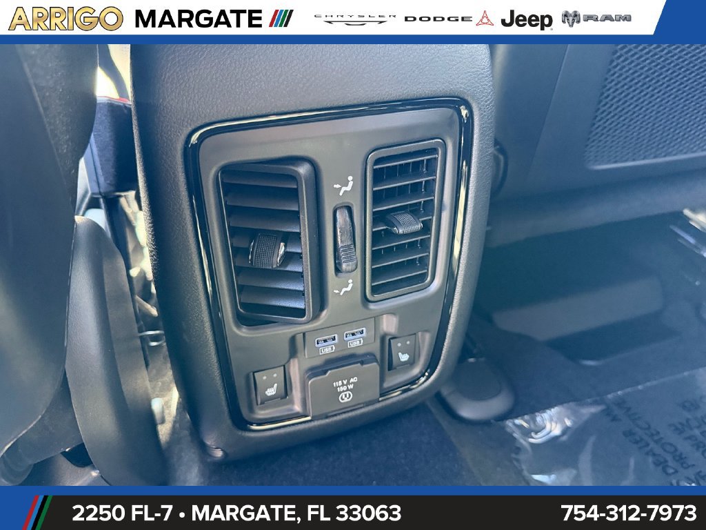 New 2027 Dodge Durango R/T AWD/4WD image 13