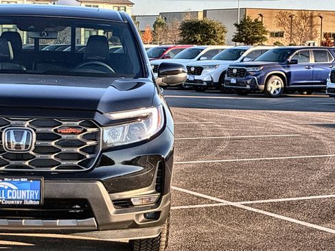 Certified 2025 Honda Ridgeline TrailSport image 11