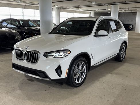 Used 2023 BMW X3 sDrive30i w/ Premium Package RWD image 4