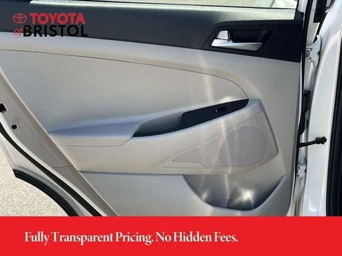 Used 2020 Hyundai Tucson Value AWD/4WD image 16