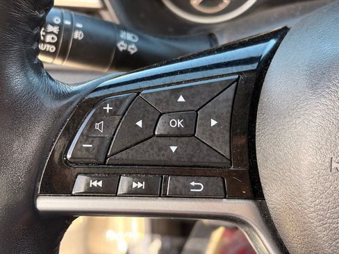 Used 2019 Nissan Altima 2.5 SL FWD image 27