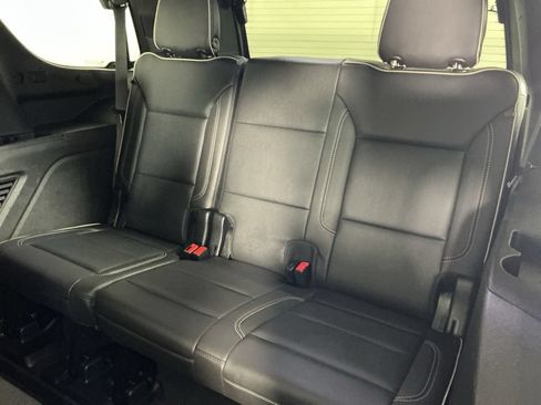 Used 2021 Chevrolet Tahoe Premier AWD/4WD image 13