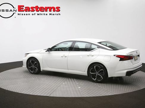 Used 2025 Nissan Altima 2.0 SR FWD image 61