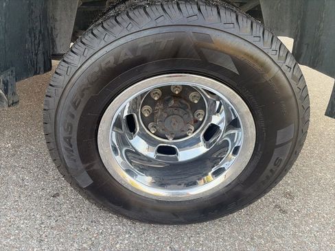 Used 2024 RAM 3500 Big Horn image 12