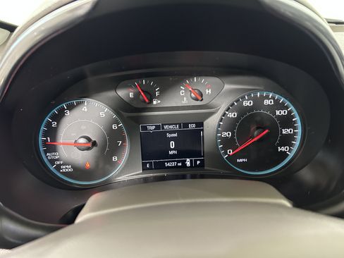 Used 2020 Chevrolet Malibu LT FWD image 13