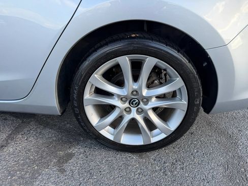 Used 2017 MAZDA MAZDA6 Touring w/ Touring Premium Package FWD image 19