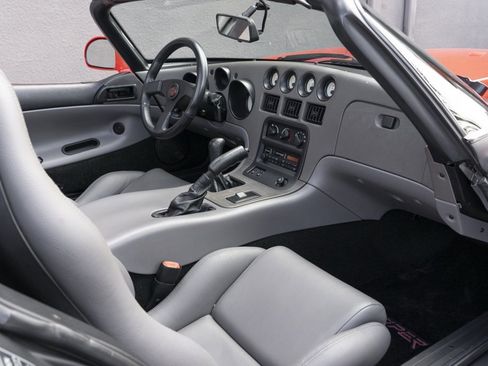 Used 1993 Dodge Viper RT/10 image 53
