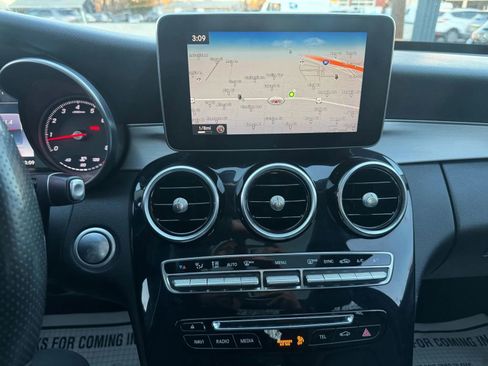 Used 2016 Mercedes-Benz C 300 4MATIC Sedan image 38