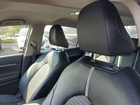 Used 2024 Toyota Camry SE FWD image 16