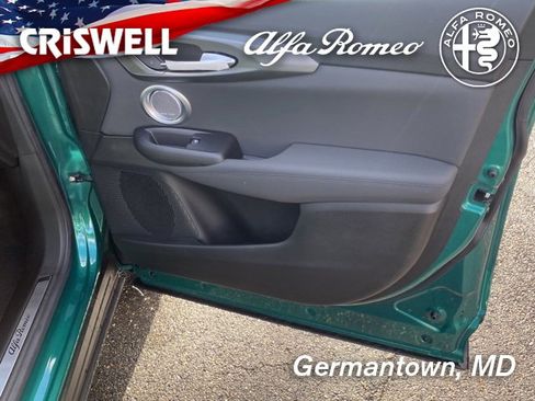 New 2024 Alfa Romeo Tonale Veloce image 34