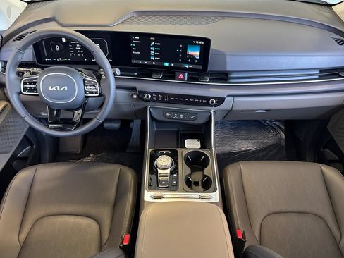 New 2026 Kia Carnival SX FWD image 13