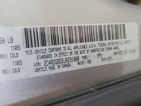 Used 2018 Dodge Grand Caravan SE w/ UConnect Hands-Free Group FWD image 33