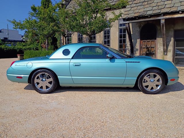 Used 2002 Ford Thunderbird RWD image 16