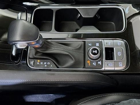 Certified 2024 Kia Telluride SX AWD/4WD image 17
