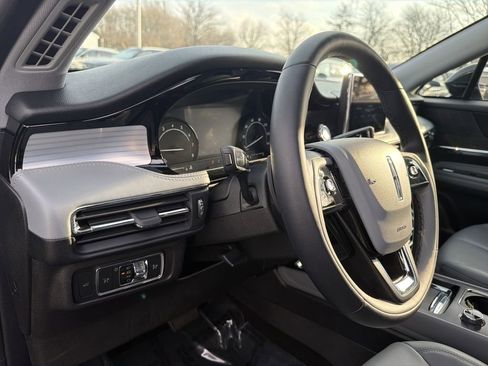 Certified 2022 Lincoln Corsair AWD w/ Equipment Group 101A image 20