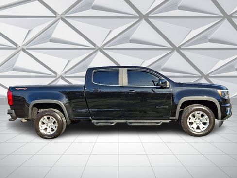 Used 2016 Chevrolet Colorado LT w/ LT Convenience Package image 12