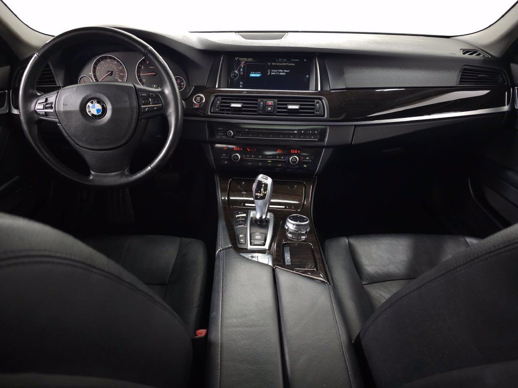 Used 2014 BMW 528i xDrive Sedan AWD/4WD image 12