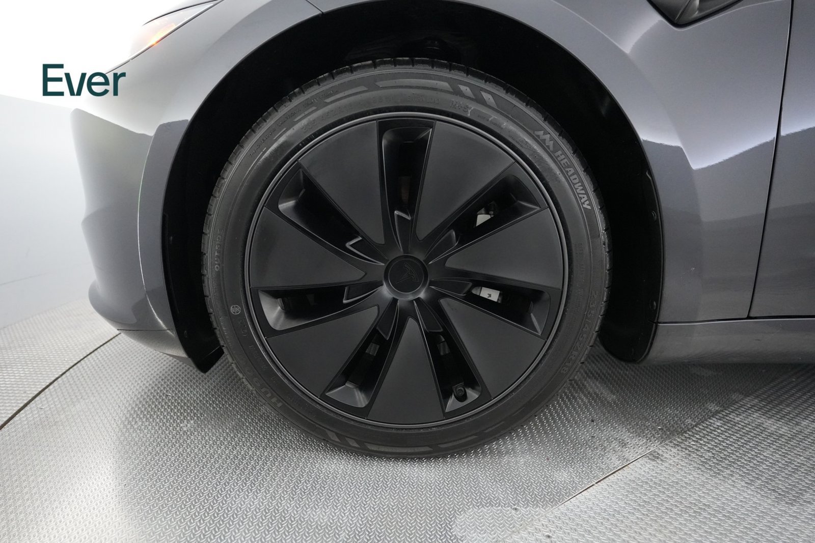 Used 2024 Tesla Model 3 Standard Range RWD image 19
