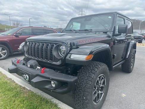 Used 2024 Jeep Wrangler Rubicon image 9