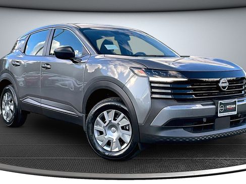 New 2026 Nissan Kicks S image 1