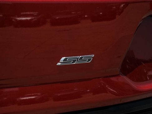 Used 2022 Chevrolet Camaro SS RWD image 35