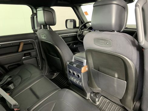 Used 2020 Land Rover Defender 110 X image 14