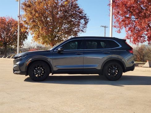 Certified 2025 Honda CR-V Sport-L image 4