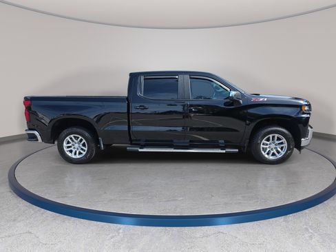 Used 2019 Chevrolet Silverado 1500 LT w/ All-Star Edition AWD/4WD image 5