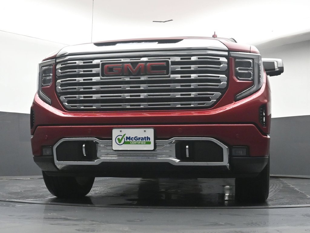 Used 2024 GMC Sierra 1500 Denali AWD/4WD image 7