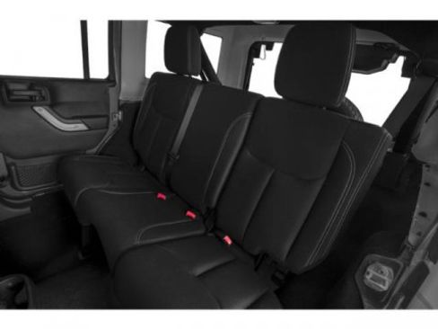 Used 2015 Jeep Wrangler Unlimited Sahara w/ Mopar Chrome Edition Group image 17