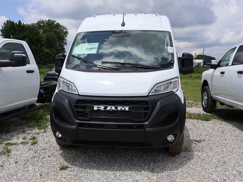 New 2026 RAM ProMaster 2500 w/ Advanced Safety Group FWD image 5