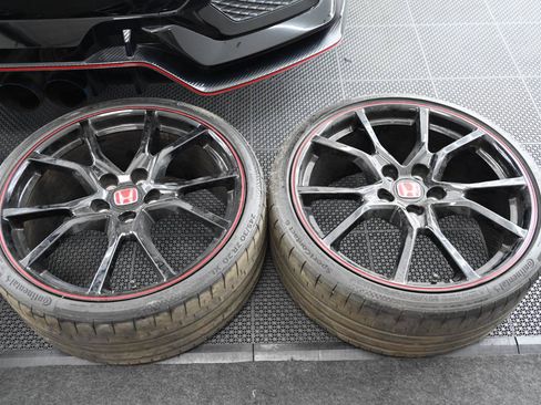 Used 2019 Honda Civic Type R image 60