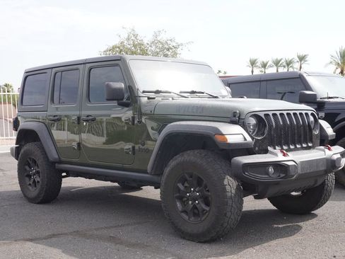 Used 2020 Jeep Wrangler Unlimited Sport AWD/4WD image 3