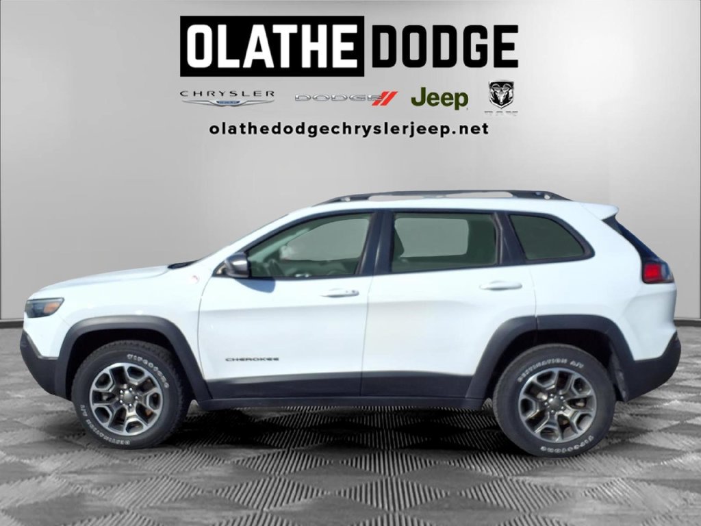 Used 2021 Jeep Cherokee Trailhawk w/ Sun, Sound & Nav Group AWD/4WD image 26