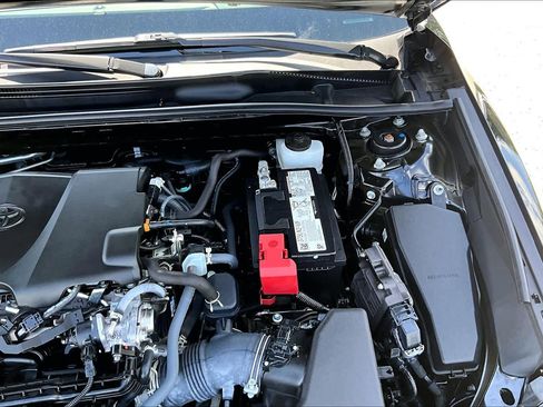 Used 2024 Toyota Camry SE FWD image 32