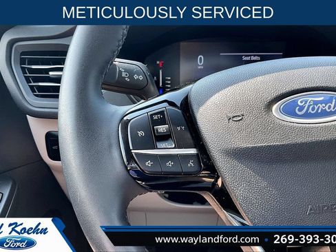 Used 2023 Ford Escape Active AWD/4WD image 17