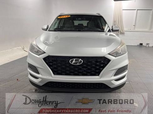 Used 2019 Hyundai Tucson Value FWD image 2