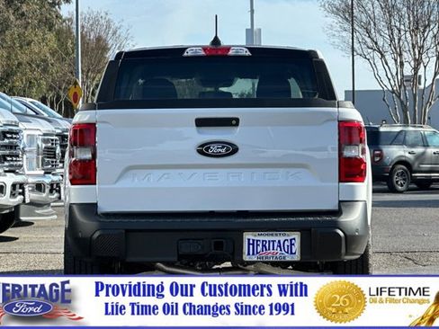 New 2025 Ford Maverick XLT w/ Black Appearance Package image 5