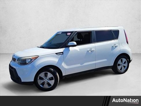 Used 2015 Kia Soul image 1