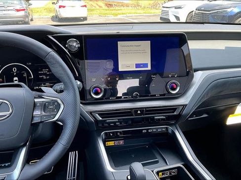 New 2026 Lexus TX 500h AWD image 7