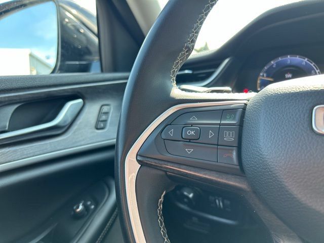 Used 2023 Jeep Grand Cherokee L Limited AWD/4WD image 41