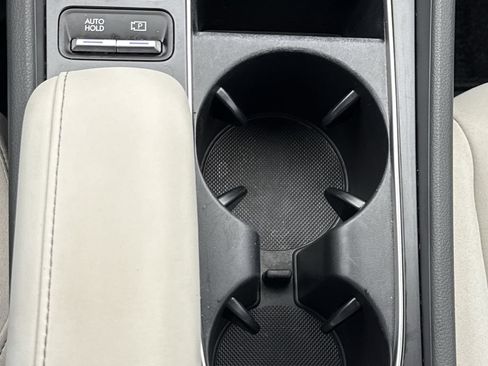 Used 2024 Hyundai Sonata SEL w/ Convenience Package FWD image 27